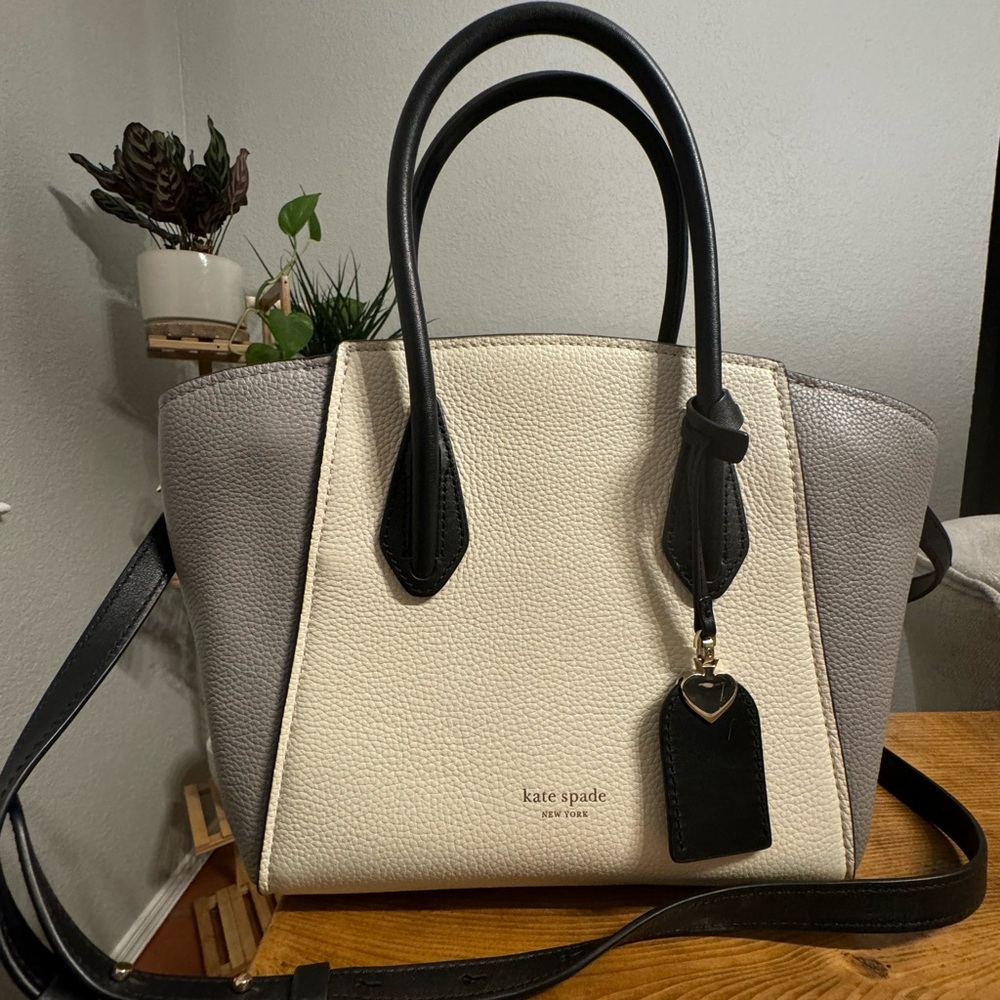 Kate Spade Purse ♠️